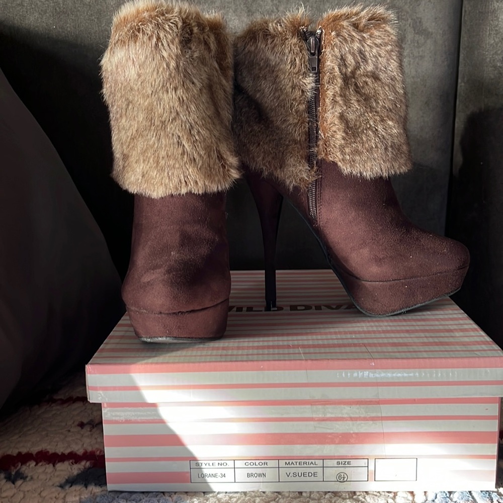 Brown suede heel